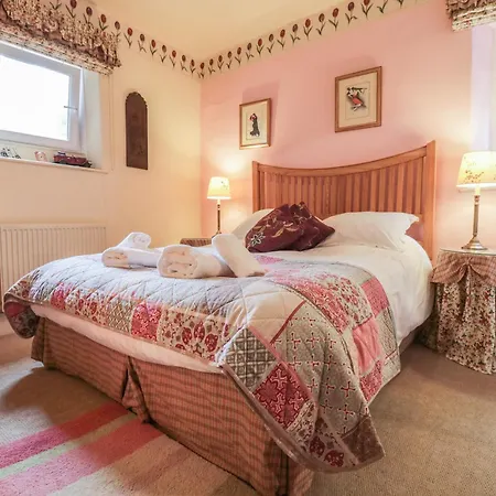 Сasa de vacaciones The Rockery